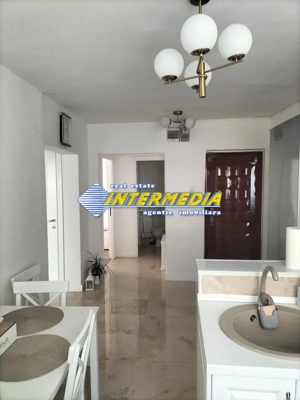 Apartament 3 camere 2 bai, parcare, CETATE mobilat si utilat complet  - imagine 5