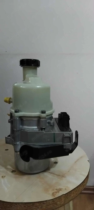 Pompa servodirectie 4911 091 55R - imagine 2