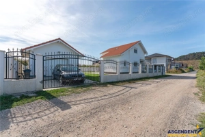 Proprietate eleganta, constructie noua, zona boema, Sanpetru, Brasov - imagine 11