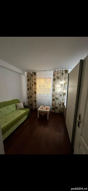 Închiriez garsonieră!