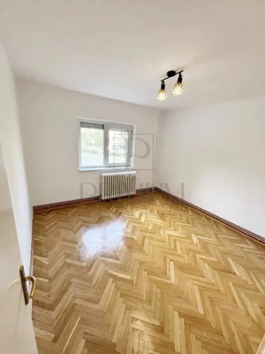 SAGUNA - 3 Cam - Decom - Centrala Proprie - 2 Bai - 3 Boxe - Garaj - ETAJ 1 - imagine 3