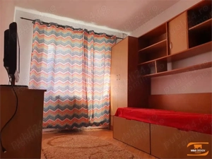 Apartament 3 camere zona Aradului etaj intermediar - imagine 6