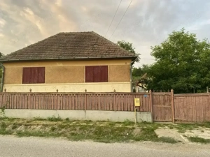 Casă de vânzare în Craiesti comuna Adamus 