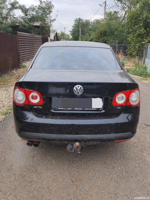    Descriere anunț Publi24  Volkswagen Jetta   An 2008   1.4 TSI   125 kW ( 170 CP)   benzină   manu - imagine 5