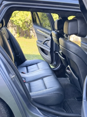 BMW 530d    - imagine 9