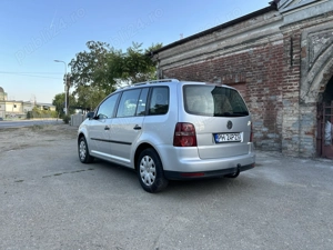 Volkswagen Touran motor 1.6 MPI - imagine 4 Volkswagen Touran motor 1.6 MPI - imagine 4