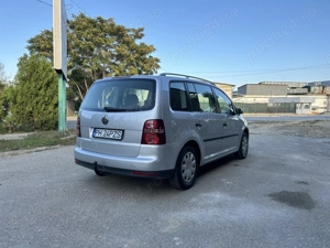 Volkswagen Touran motor 1.6 MPI - imagine 5 Volkswagen Touran motor 1.6 MPI - imagine 5