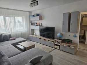 IOSEFIN - SEMICENTRAL - 3 CAM - ETJ.3 - GARAJ - RENOVAT - ANVELOPAT - SPATIOS- - imagine 2