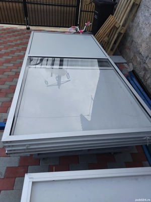 vând uși industriale 