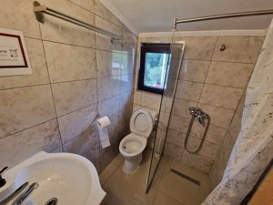 Pensiune la Cheia, moderna, functionala in totalitate, vedere mirifica (chirie) - imagine 14