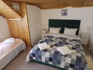 Pensiune la Cheia, moderna, functionala in totalitate, vedere mirifica (chirie) - imagine 4