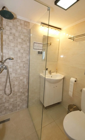 Pensiune la Cheia, moderna, functionala in totalitate, vedere mirifica (chirie) - imagine 25