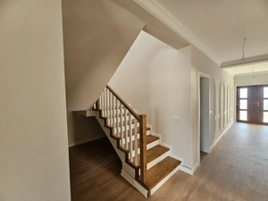 Zona Aradului! Despartit prin Garaj! - imagine 6