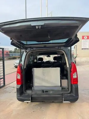 rampa persoane handicap Citroen Partner