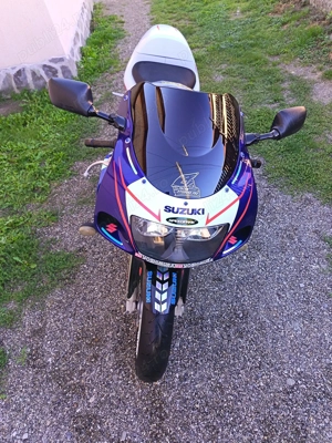 SUZUKI gsxr 600 ! ca NOU - imagine 4