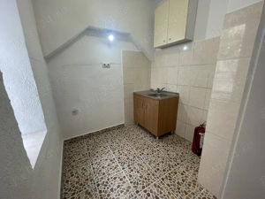 Langa Liceul Vidu.Centrala Proprie.Curte generoasa-parcare!NEGOCIABIL - imagine 12