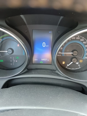 Toyota Auris 2017 hybrid - imagine 5