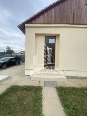 Casa în Dumbrăvița cu teren de 3039 mp și Front Stradal de 40 ml - imagine 12