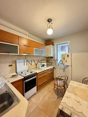 Oportunitate Centru – apartament 2 camere + loc de parcare și garaj - imagine 4