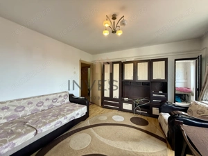 Oportunitate Centru – apartament 2 camere + loc de parcare și garaj - imagine 2