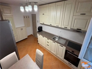 3 camere Lipovei, 2 bai, centrala proprie - imagine 4