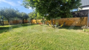 Casa de inchiriat, cu 4 camere, mobilata, curte, pivnita, zona Bartolomeu