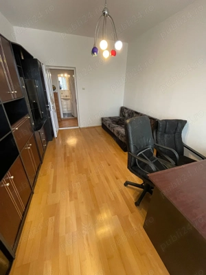 Comision 0%! Bdul Circumvalatiunii | Decomandat | Etaj 3 | Cu Centrala | Boxa in CF !! - imagine 3 Comision 0%! Bdul Circumvalatiunii | Decomandat | Etaj 3 | Cu Centrala | Boxa in CF !! - imagine 3