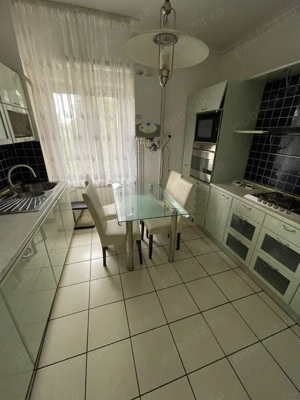 Comision 0%! Bdul Circumvalatiunii | Decomandat | Etaj 3 | Cu Centrala | Boxa in CF !! - imagine 11 Comision 0%! Bdul Circumvalatiunii | Decomandat | Etaj 3 | Cu Centrala | Boxa in CF !! - imagine 11