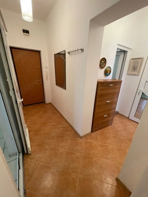 Comision 0%! Bdul Circumvalatiunii | Decomandat | Etaj 3 | Cu Centrala | Boxa in CF !! - imagine 10 Comision 0%! Bdul Circumvalatiunii | Decomandat | Etaj 3 | Cu Centrala | Boxa in CF !! - imagine 10