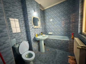 Oportunitate în Pitești! Casă S+P+2E+M, 300 mp utili + 500 mp curte - imagine 15