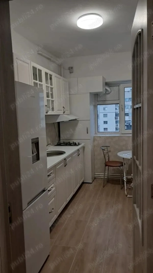 Inchiriere apartament 2 camere -spatios si luminos (centru)