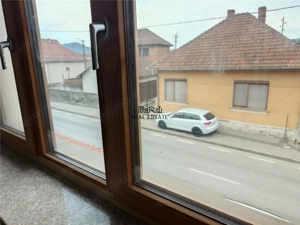 Cladire noua, ideala pentru cazare sau spatii de birouri in Brad, Hd - imagine 3