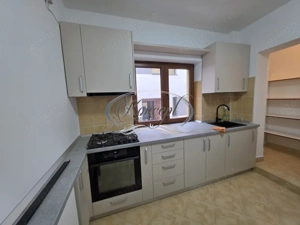 Apartament cu garaj, terasa si curte, Zorilor, pet friendly  - imagine 9