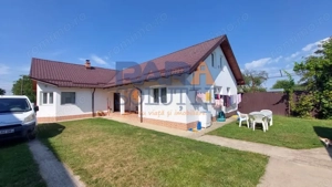 Casă 2015 - 4 dormitoare, 2 băi, 2 bucătării - imagine 3 Casă 2015 - 4 dormitoare, 2 băi, 2 bucătării - imagine 3