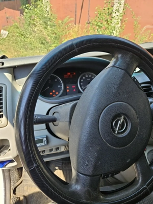 vand opel vivaro 2012  - imagine 3