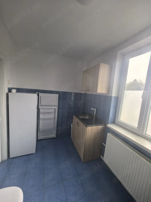 Inchiriez apartament 2 camere  decomandat zona Parc - imagine 2 Inchiriez apartament 2 camere  decomandat zona Parc - imagine 2