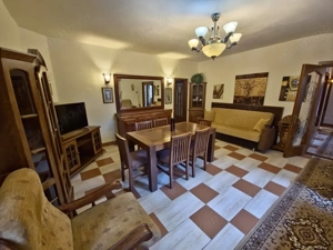 Casă individuală Km 5 – curte cu foișor, acces privat, termen lung - imagine 14 Casă individuală Km 5 – curte cu foișor, acces privat, termen lung - imagine 14