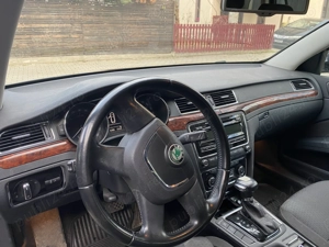 Skoda Superb Combi 2.0 TDI Elegance DSG 4x4 - imagine 4