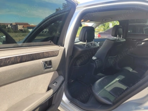 Mercedes-Benz E-Class Gri Metalizat Premium, Întreținut Exemplar - imagine 4