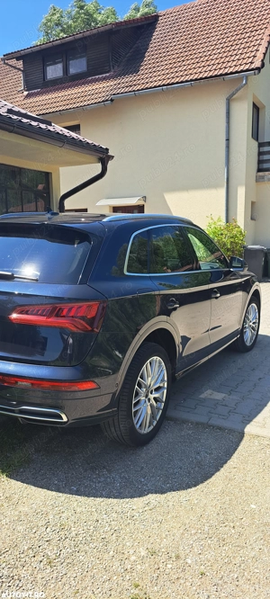 Audi Q5 40 TDI quattro S tronic sport - imagine 5