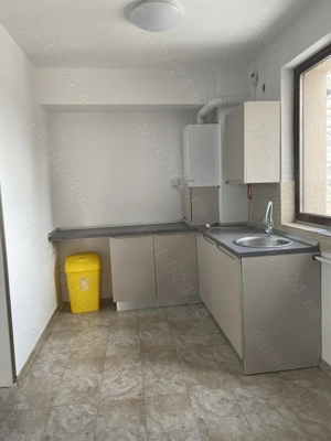 Inchiriez spatiu birouri zona Sincai, 3 camere et. 4 - imagine 9