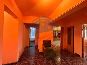 Apartament 3 camere decomandat de inchiriat pe Calea Severinului Craiova - imagine 3 Apartament 3 camere decomandat de inchiriat pe Calea Severinului Craiova - imagine 3