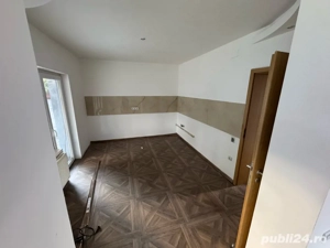 Casa parter+mansarda zona 0 Dumbravita la intrare - imagine 2