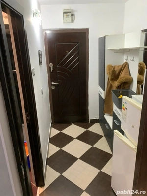 Garsoniera de inchiriat - imagine 4 Garsoniera de inchiriat - imagine 4