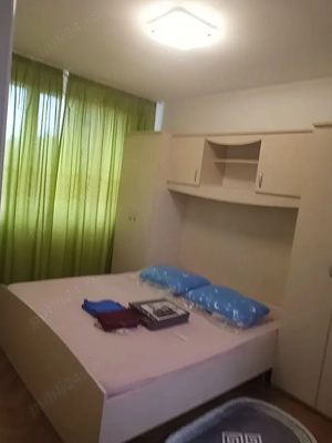 Închiriez apartament 2 camere   ultracentral, complet renovat și mobilat!