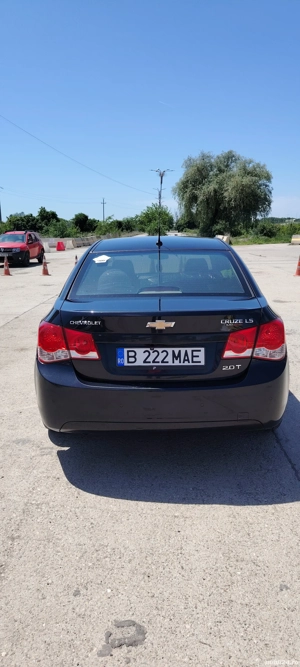 Chevrolet Cruze  - imagine 2 Chevrolet Cruze  - imagine 2