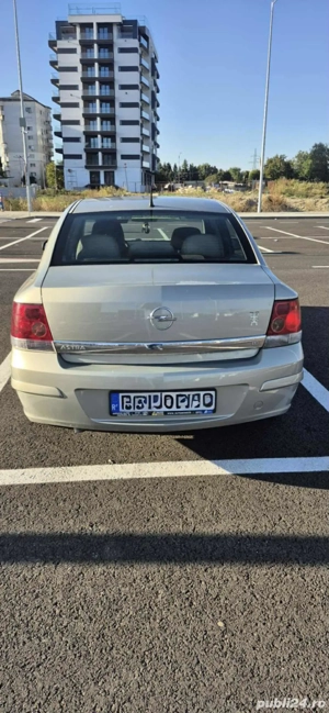 opel astra h - imagine 2