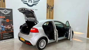 ** Kia Rio ** - imagine 11