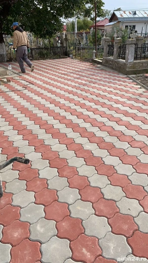 Caut lucrari montaj  pavaj,rigole