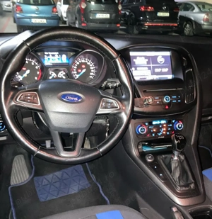  Ford Focus 1.0 Ecoboost, an 2015,  125 cp, Start Stop albastru metalizat   - imagine 5